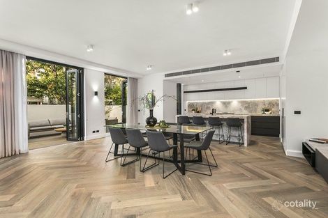 Property photo of 1/2 Brookville Road Toorak VIC 3142