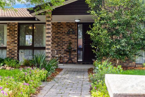 Property photo of 33 Alice Jackson Crescent Gilmore ACT 2905