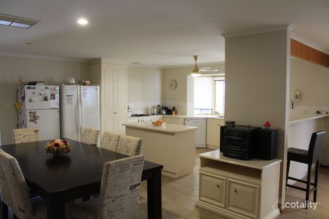 Property photo of 8 Vivian Court Risdon Park SA 5540