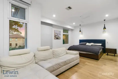 Property photo of 11B Leith Crescent Hampton East VIC 3188
