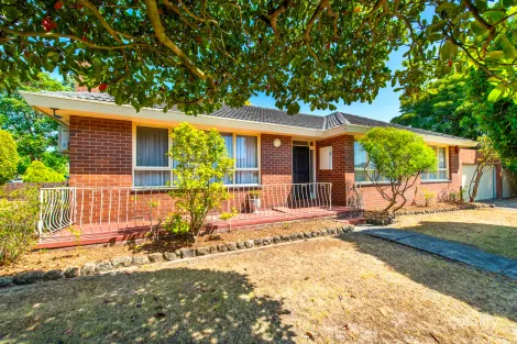 1 Manooka St, Burwood East, VIC 3151