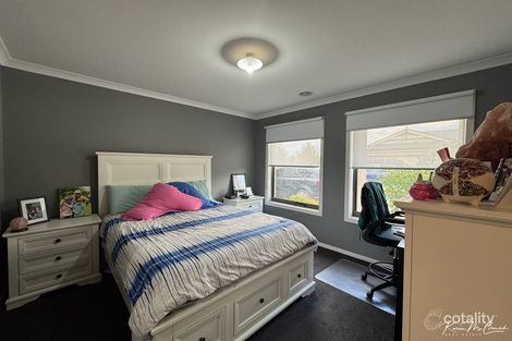 Property photo of 5 Manchester Circuit Longwarry VIC 3816