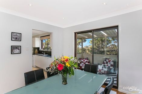 Property photo of 34 Bridgeview Road Yarrawarrah NSW 2233