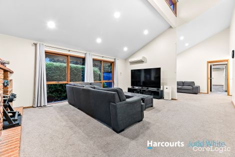 Property photo of 23 Paperbark Place Knoxfield VIC 3180