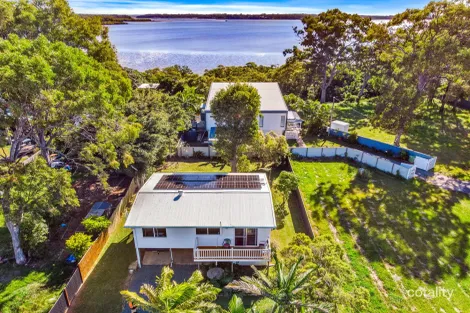 Property photo of 49 Canaipa Point Drive Russell Island QLD 4184