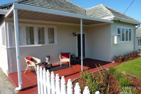 Property photo of 4 William Street Little Grove WA 6330
