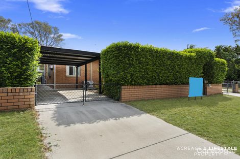 Property photo of 19 Lalroy Street Beachmere QLD 4510