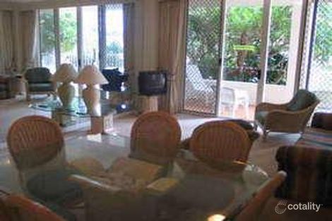 Property photo of 4/2-4 View Avenue Surfers Paradise QLD 4217