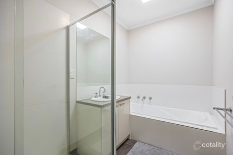 Property photo of 41 Warburton Drive Lucas VIC 3350