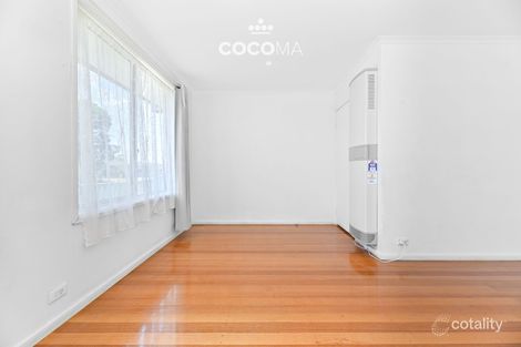 Property photo of 26 Folkestone Crescent Springvale South VIC 3172