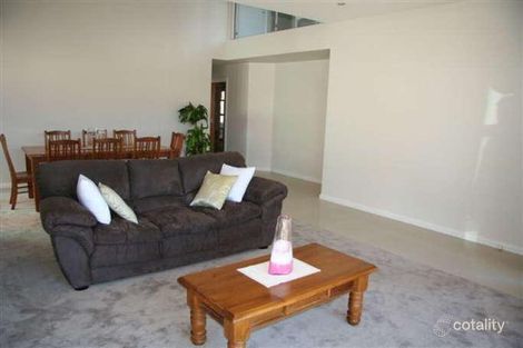 Property photo of 28 Beveridge Crescent Forde ACT 2914