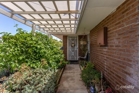 Property photo of 41 Glenside Crescent Craigie WA 6025