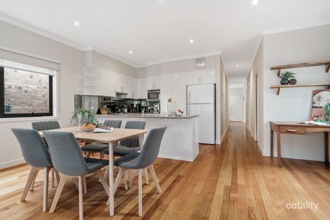 Property photo of 3 Meredith Close Mooroolbark VIC 3138