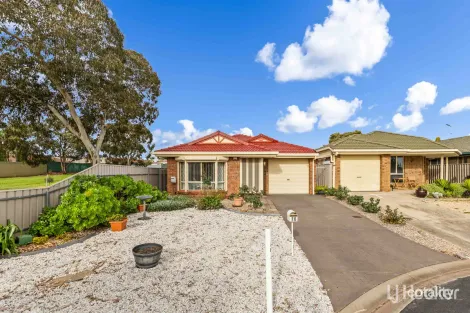 Property photo of 10 Cedar Court Craigmore SA 5114