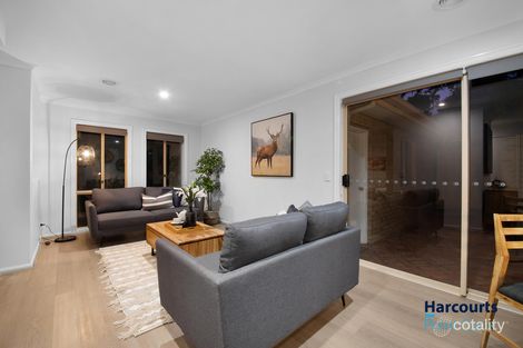 Property photo of 24 Lakeside Drive Point Cook VIC 3030