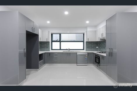 Property photo of 2/1 Brunswick Crescent Craigieburn VIC 3064