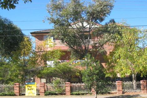 2/18 Chetwynd Rd, Merrylands, NSW 2160