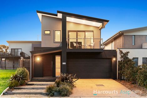 3 Goodenia Pl, Cowes, VIC 3922