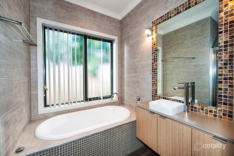Property photo of 2/12 Waigo Way Diamond Creek VIC 3089