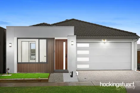 40 Gould Cres, Mickleham, VIC 3064