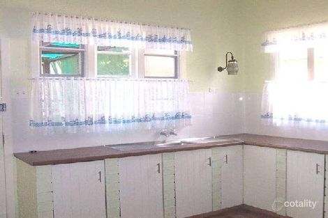 Property photo of 1 Savage Street Beachmere QLD 4510