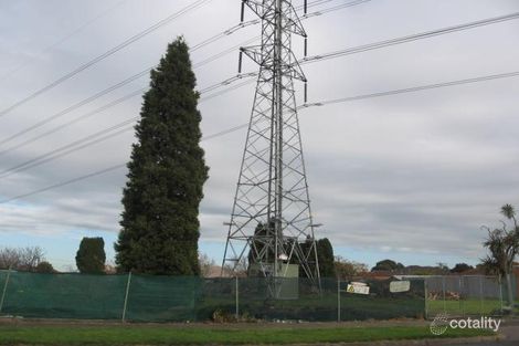 83-85 Mcfadzean Ave, Reservoir, VIC 3073