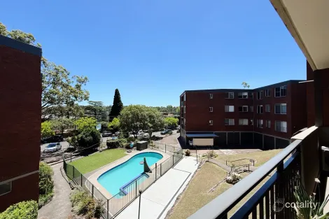 Property photo of 25/8 Bortfield Drive Chiswick NSW 2046