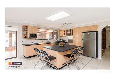 Property photo of 22 Pine Creek Circuit St Clair NSW 2759