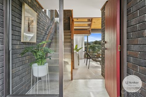 Property photo of 1/19 Nicholas Drive Kingston Beach TAS 7050