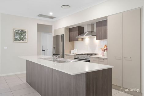 Property photo of 32 Pascoe Street Spring Farm NSW 2570