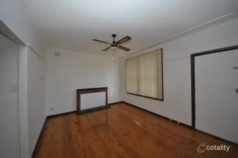 Property photo of 18 Gundaroo Street Villawood NSW 2163