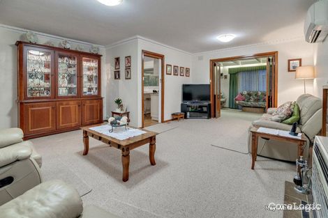 Property photo of 29 Donach Crescent Bundoora VIC 3083
