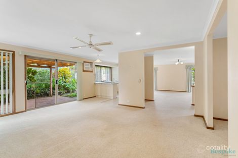 Property photo of 40 Gordon Crescent Sandstone Point QLD 4511