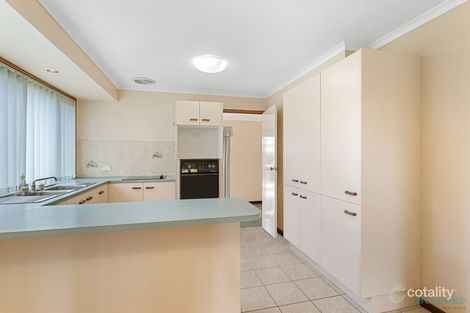 Property photo of 40 Gordon Crescent Sandstone Point QLD 4511