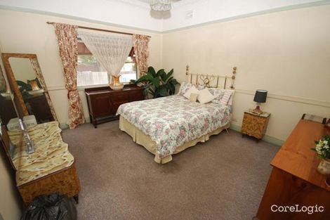 Property photo of 4 Serpentine Street Merrylands West NSW 2160