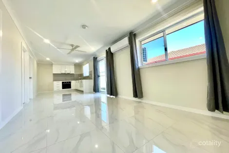 Property photo of 14 Beyer Place Currans Hill NSW 2567