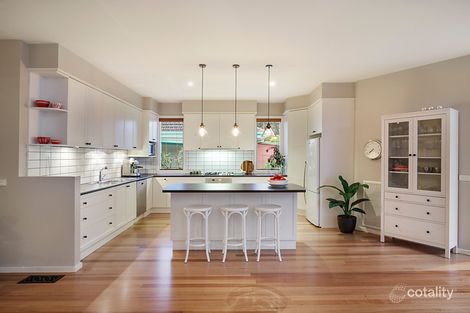 Property photo of 5 Colebrook Avenue Mount Waverley VIC 3149