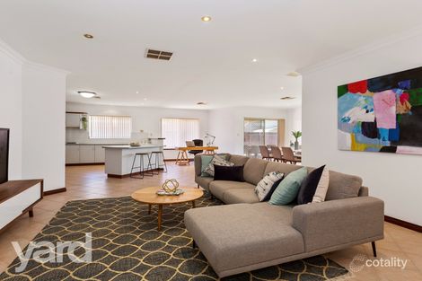 Property photo of 8D Clydesdale Street Alfred Cove WA 6154
