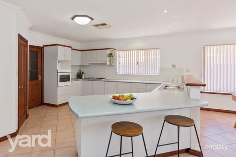 Property photo of 8D Clydesdale Street Alfred Cove WA 6154