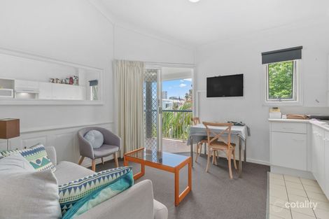 Property photo of 22/45 Wharf Street Kangaroo Point QLD 4169