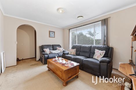 Property photo of 2/25 Bowen Street Cranbourne VIC 3977