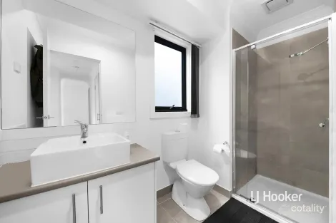 Property photo of 31 Tata Way Doreen VIC 3754