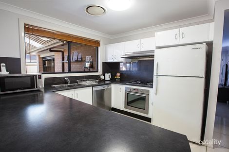 Property photo of 13 Gundary Close Prestons NSW 2170