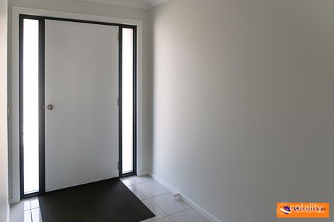Property photo of 23 Salinga Drive Werribee VIC 3030