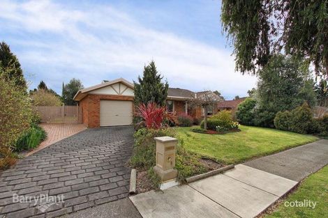 8 Eliza Cl, Bayswater, VIC 3153