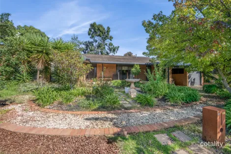 41 James St, Strathdale, VIC 3550