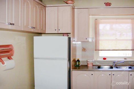 Property photo of 22 Parkland Avenue Macquarie Fields NSW 2564