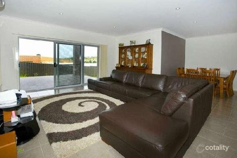 Property photo of 8 Francis Road Flinders NSW 2529