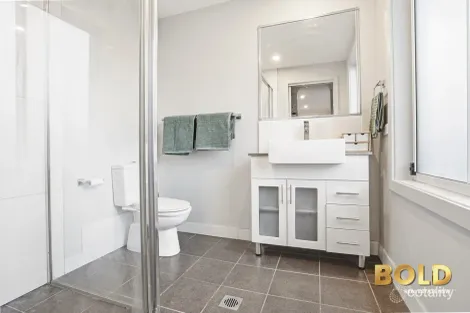 Property photo of 17/52A Atlantic Boulevard Glenfield NSW 2167