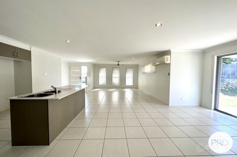 Property photo of 2/20 Boonderee Place New Auckland QLD 4680